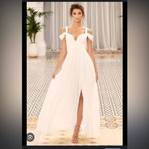 Lulu’s white long dress